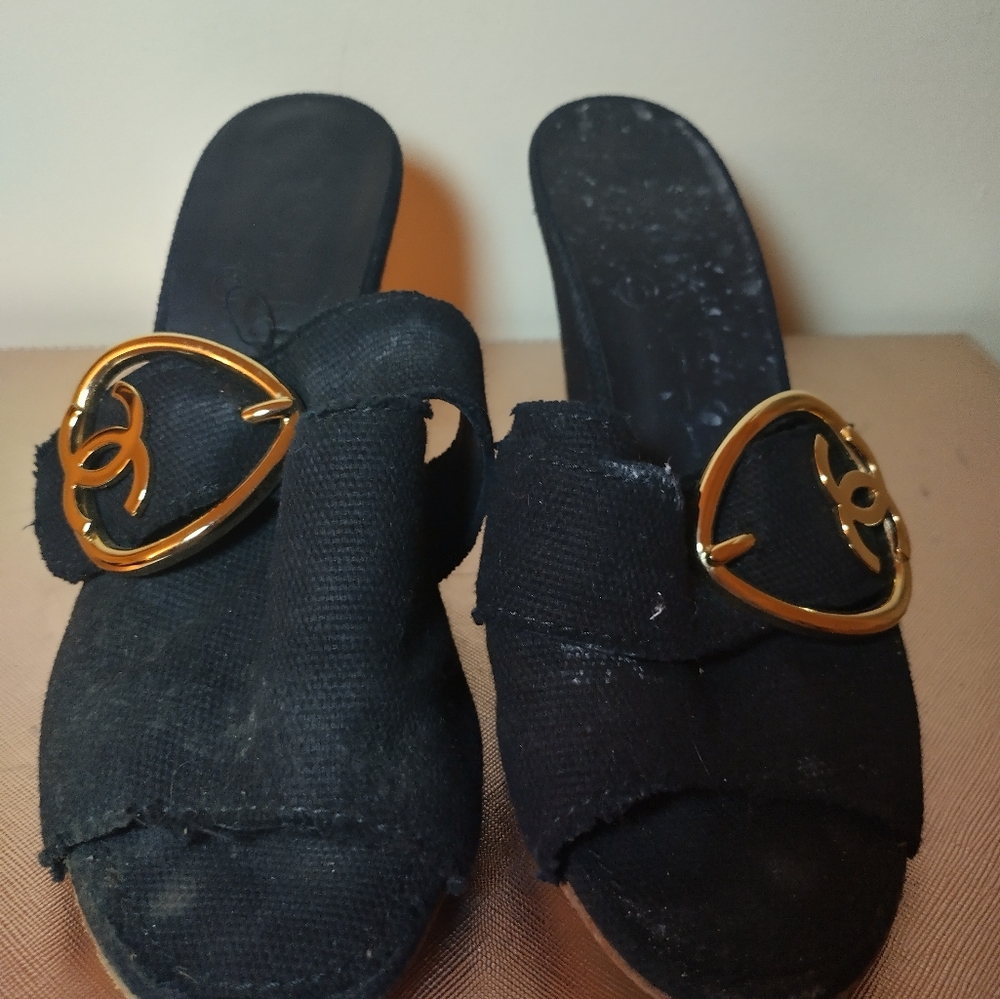 Chanel fabric wedge size 36